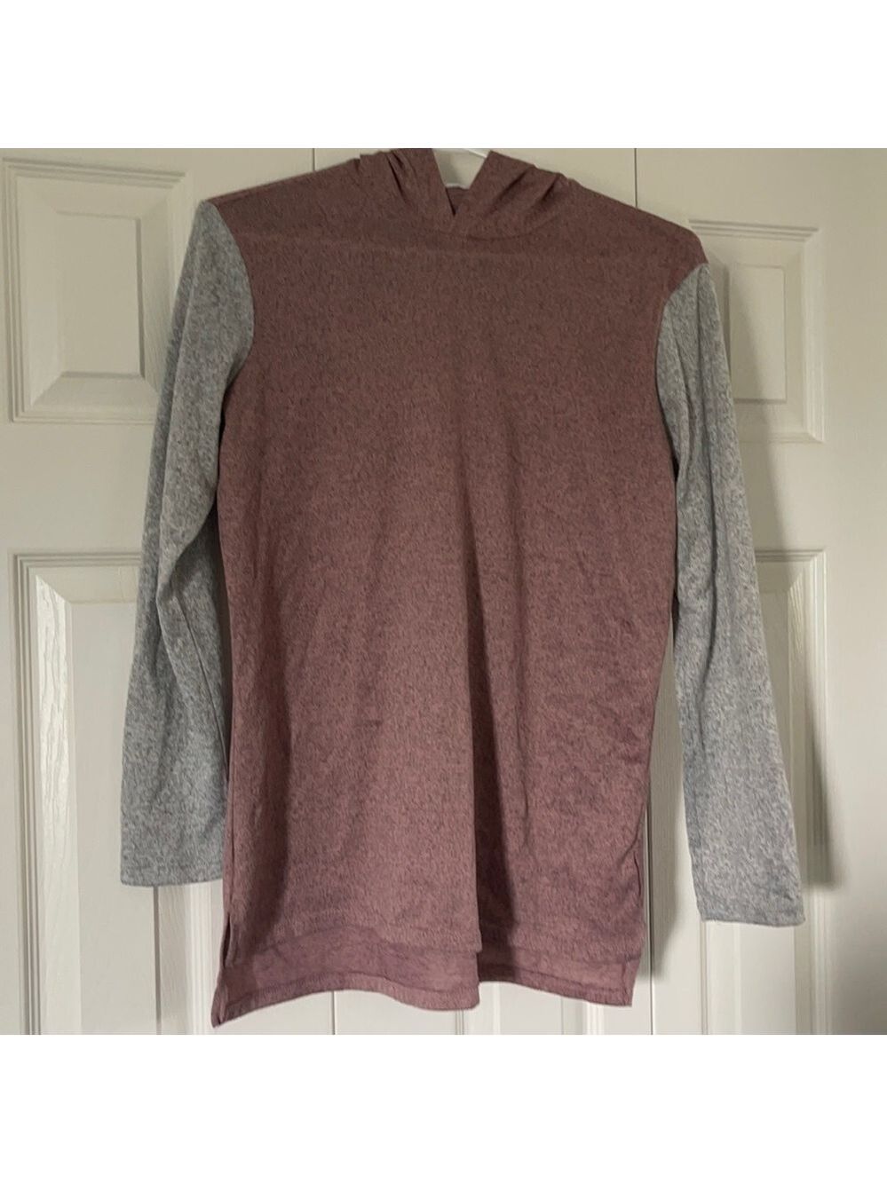 Pinkish/Gray Bobbie Brooks hoodie size S🥰